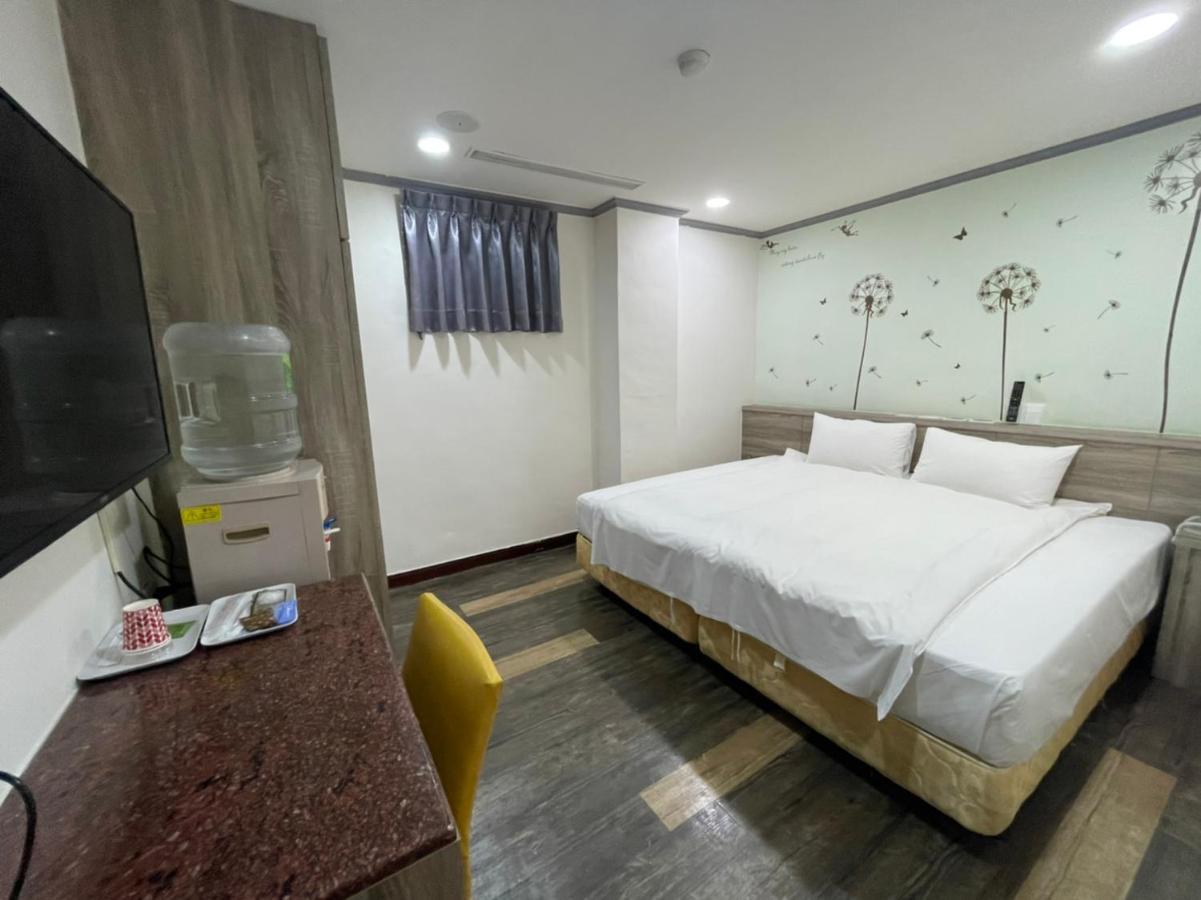 A22 Wei Lu Hotel Чжунли Экстерьер фото